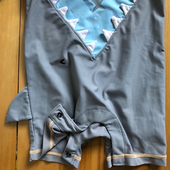 Baby Gap sharky swim suit - Picture 2 of 4